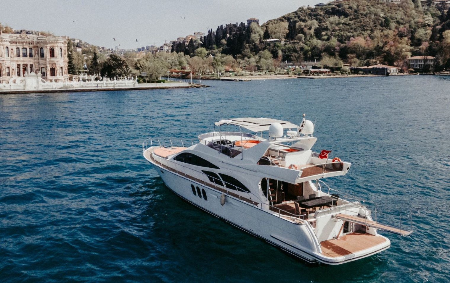 Azimut 22m Motor Yacht &mdash; 2