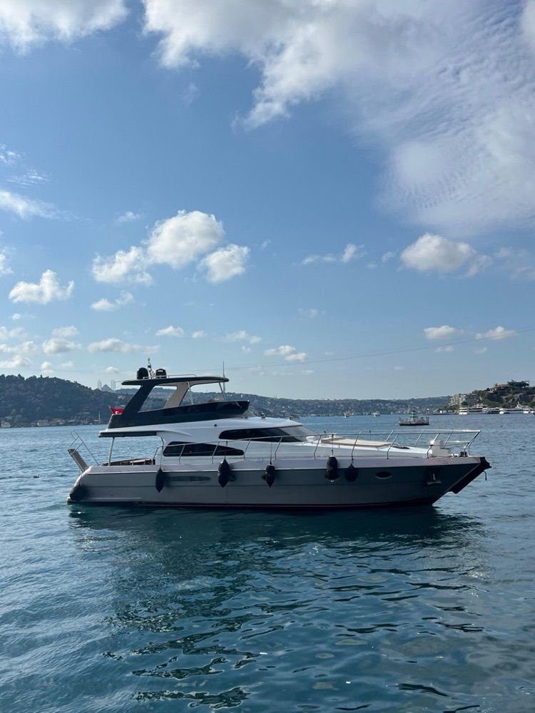 Custom 16m Motor Yacht &mdash; 2