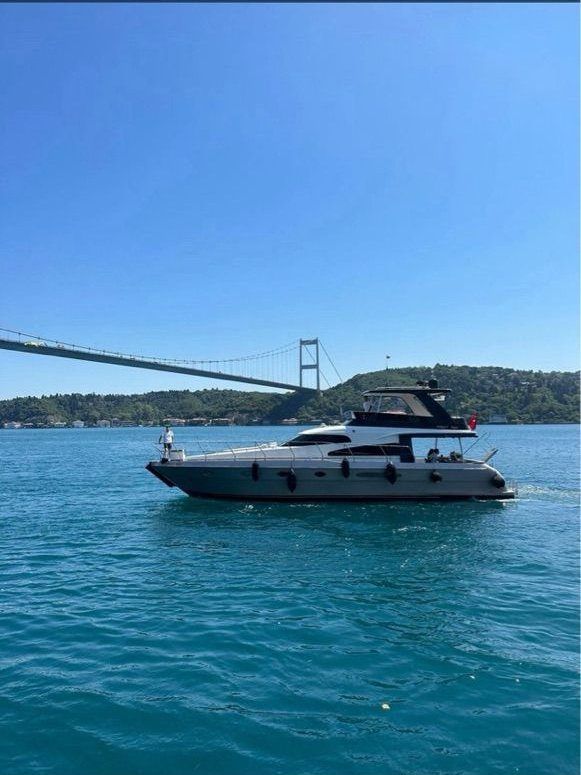 Custom 16m Motor Yacht &mdash; 4