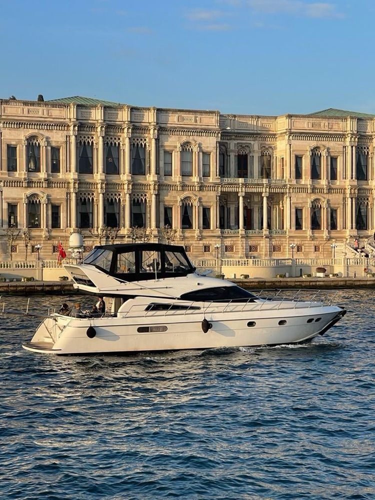 Custom 19m Motor Yacht &mdash; 4