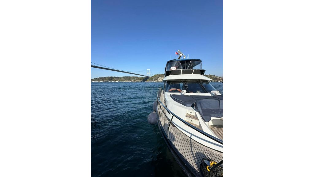 Yate a motor privado de 19m en Istanbul &mdash; 6