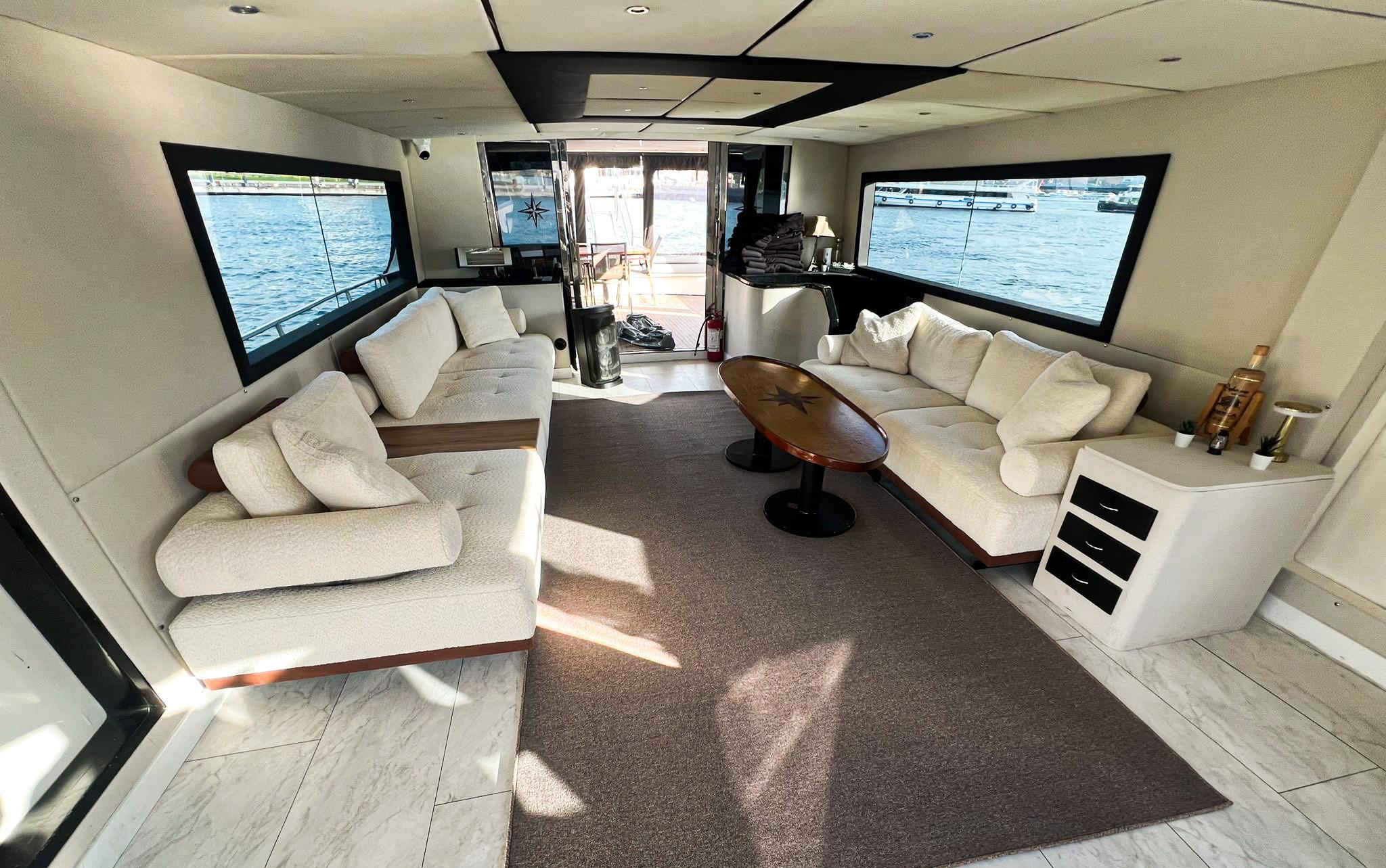 Yate a motor privado de 22m en Istanbul &mdash; 2