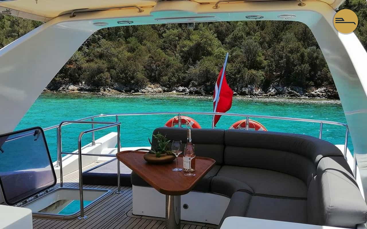 Private custom 21m Motor Yacht in Istanbul &mdash; 4